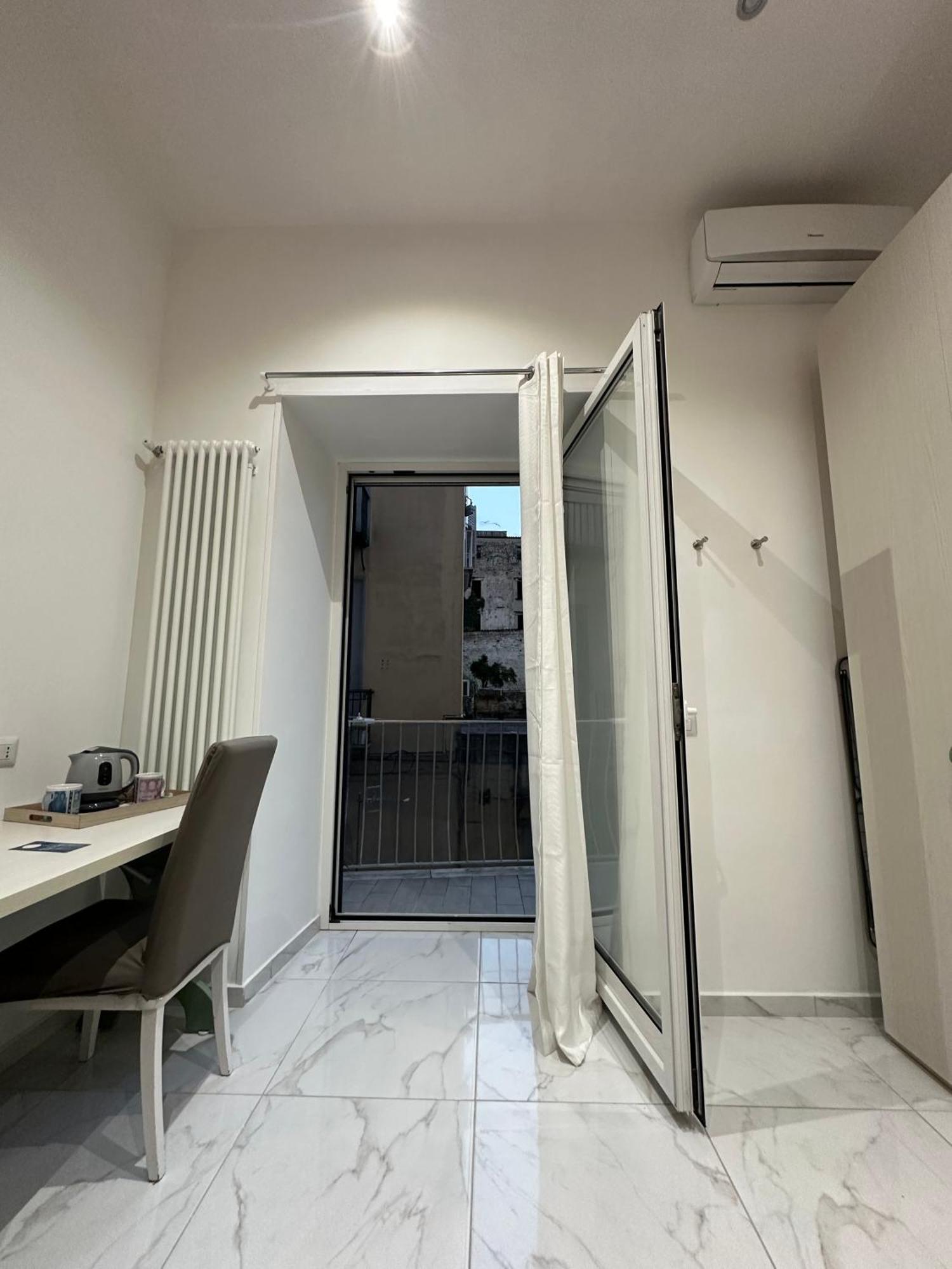 Santa Chiara Garden View B&B Naples Exterior photo